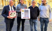 Donato dai genitori degli studenti della Annunziata un defibrillatore da installare nel plesso scolastico