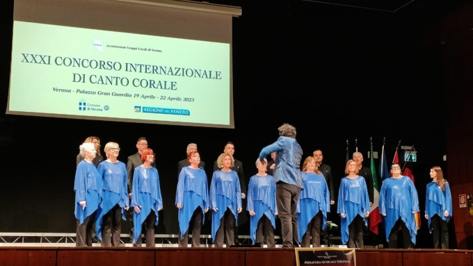 Quincy Blue Choir applauditissimo  al concorso internazionale di Verona