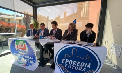Ivrea il centro-destra presenta il candidato sindaco Andrea Cantoni