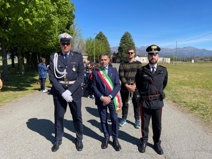 Ozegna corteo del 25 aprile