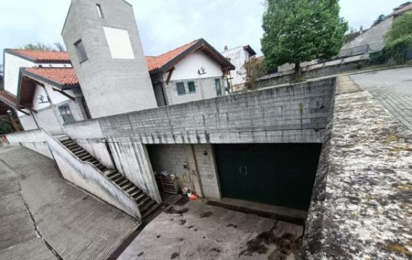 Banchette: Rubato un vecchio furgone del Comune