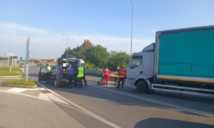 Incidente sulla 460, ferito un centauro