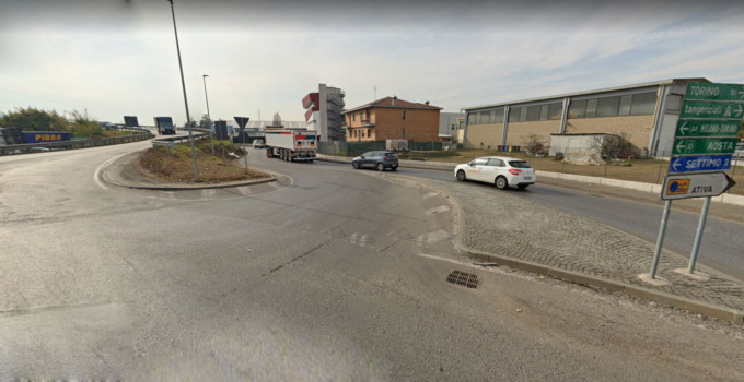 Il cavalcavia autostradale della Torino-Aosta al Fornacino è pericoloso: inviata una lettera al Prefetto