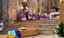 In Duomo a Ivrea l'ultimo saluto a Monsignor Bettazzi | VIDEO