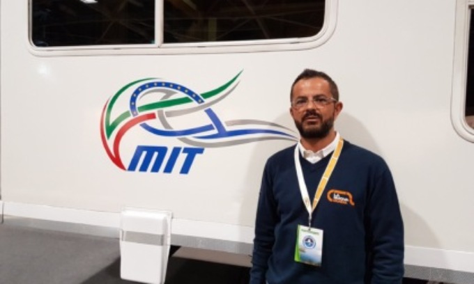 Imprenditore trovato cadavere nel bagagliaio della sua auto, ci sono due indagati