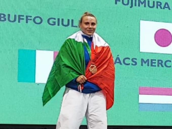 Rem Bu Kan ai Mondiali di Karate è d’argento