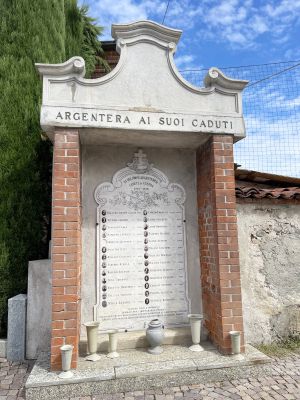 Restaurati i monumenti in memoria delle vittime  della Prima Guerra ad Argentera