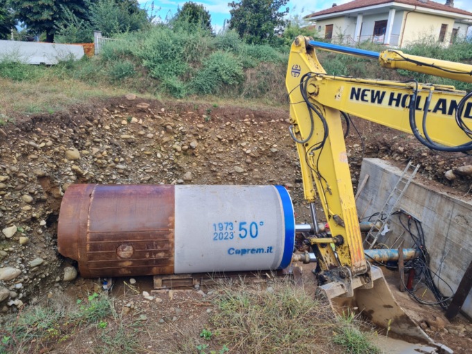 Canale scolmatore a Castellamonte: lo spingi tubo “salva” la provinciale