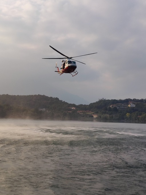 Tragedia al lago Sirio, morta annegata una donna di 52 anni
