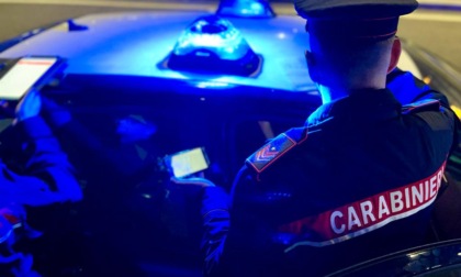 Fanno razzia di materiale elettrico: intercettati e arrestati dai Carabinieri