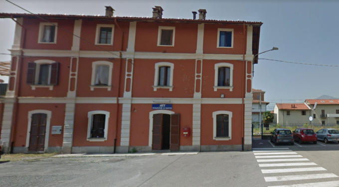 A Mathi si discute sui trasporti e sulla carenza di pullman per gli studenti, la minoranza: “Battete i pugni sui tavoli”