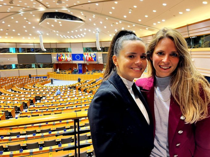Giada Lust e Victoria Deyme in visita al parlamento Europeo a Bruxelles