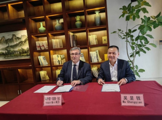 Mazza in Cina nel segno della ceramica (e della seta)