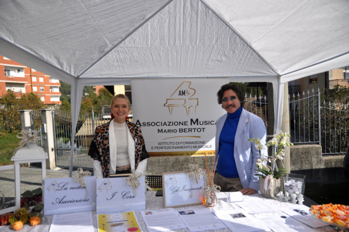 Scuola di musica Mario Bertot, la figlia: “Ho aperto la scuola a Forno perchè qui ci sono le mie radici”