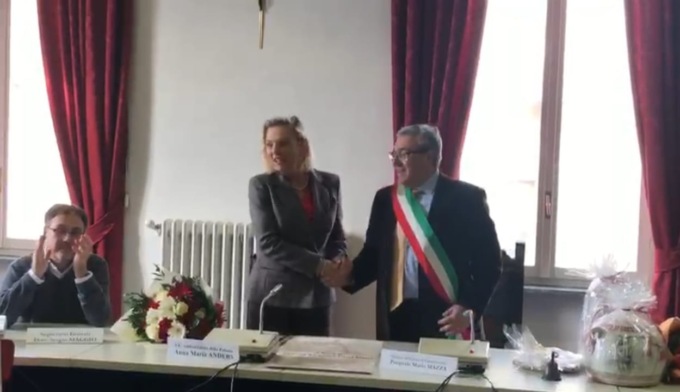 L’ambasciatrice della Polonia Anders visita Castellamonte VIDEO