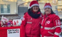 La camminata dei Babbi Natale con i volontari della Croce Rossa