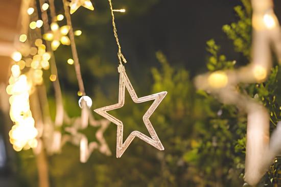 Rubate le decorazioni natalizie a Vidracco