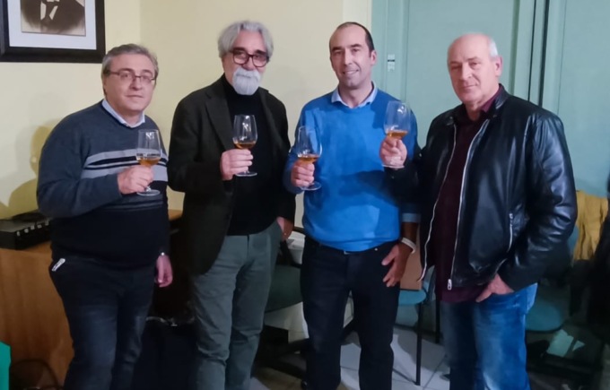 Beppe Vessicchio a Castellamonte parla di musica e… orticoltura VIDEO