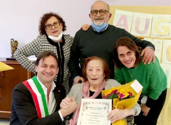 Volpiano: le prime cento candeline di Linda