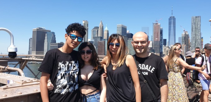 L’appello di Rebecca: «Devo tornare in America per visite e terapie, ho ancora bisogno di voi»