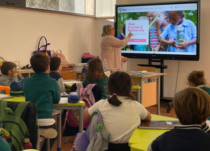 Alla primaria ambasciatori del cambiamento con il Programma “3Bee: a scuola di biodiversità”