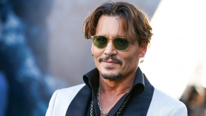 Fake News: Johnny Depp a Montalto Dora per acquistare il Castello