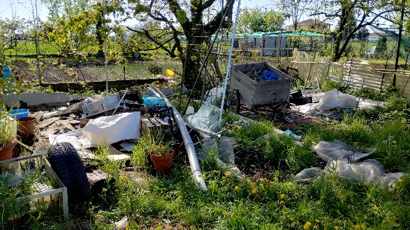 Scarti pericolosi e abuso edilizio a Nole