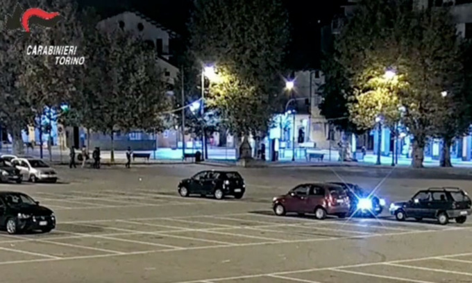 Quattro giovanissimi arrestati a Cuorgnè, terrorizzavano coetanei con rapine e violenze