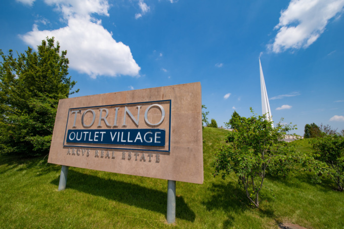 Torino Outlet Village: via ai saldi per una primavera all’insegna dello shopping