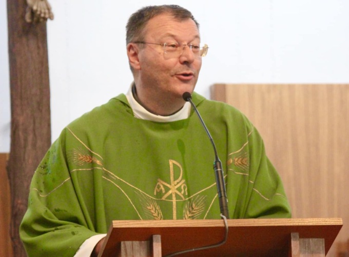 Addio a don Daniele, l’ex parroco di Borgaro stroncato da un malore