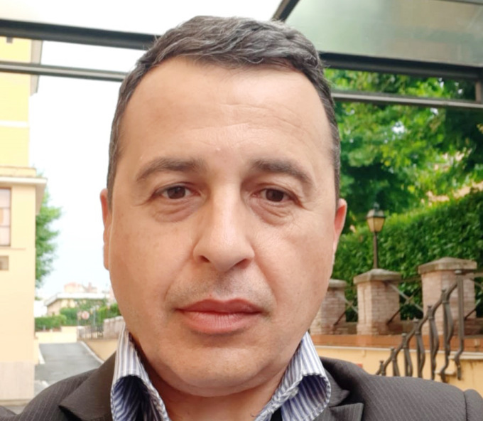 Polemica a Volpiano: “Le strade sono un disastro, occorrono interventi”