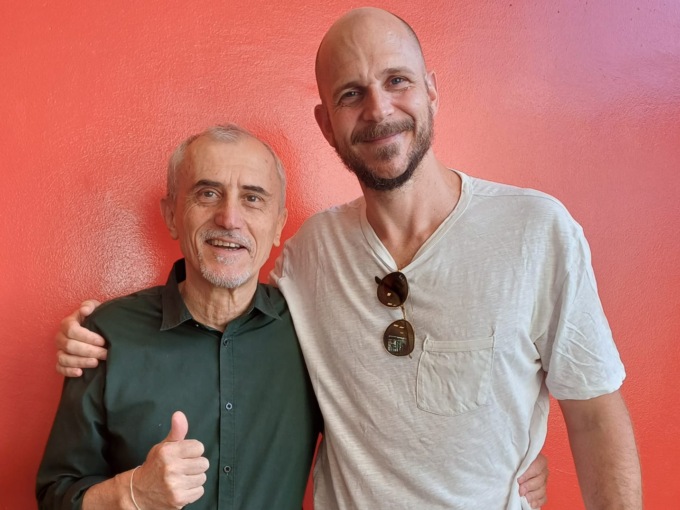 Gustaf Skarsgård di “Vikings” in visita a Vidracco
