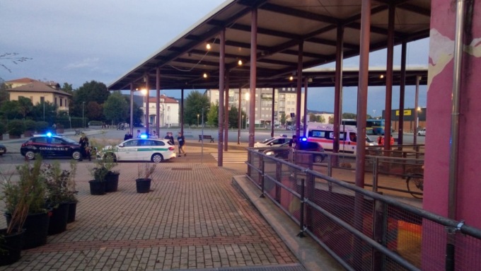 Il tiktoker Frank Mascia alla Stazione di Ivrea e la città Si-cura allo Zac!