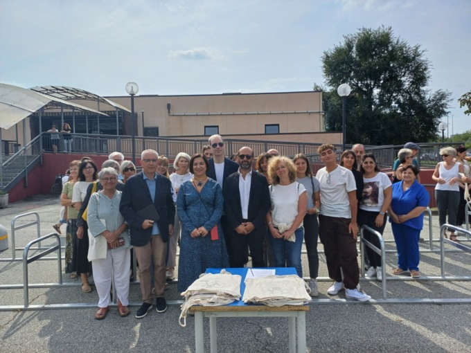 Inaugurata l’aula all’aperto del Liceo Gramsci