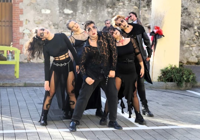 Rivara celebra le sue streghe tra incantesimi e folklore