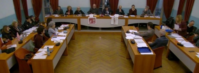 Chieste le dimissioni del presidente del Consiglio comunale Luca Spitale