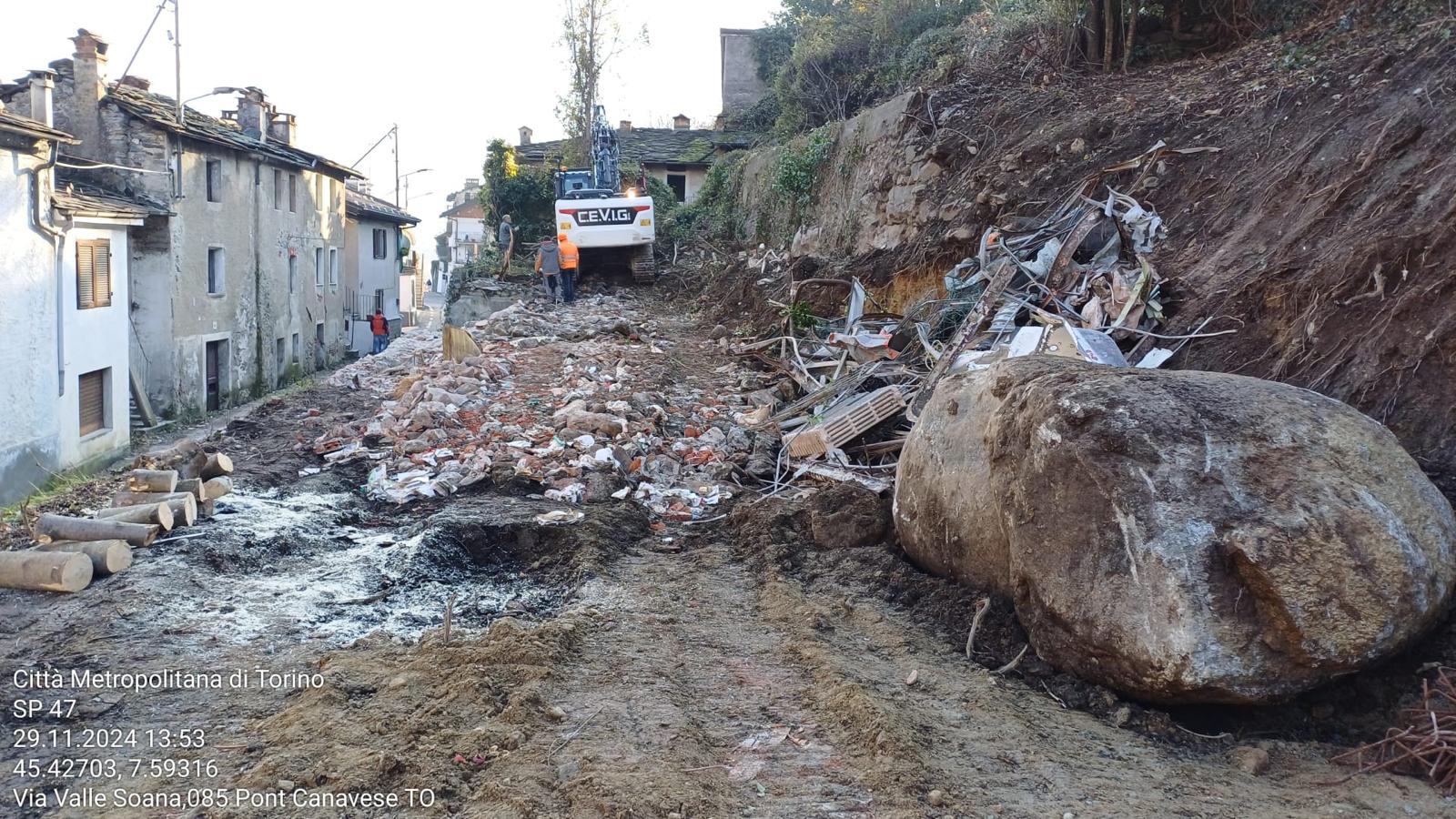 demolizione_costruzione_lungo_SP_47_località_Villanuova_Pont Canavese_11_2024_3