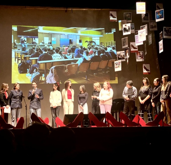 Con la peer education nelle scuole una riflessione sulla  trap e sul rap