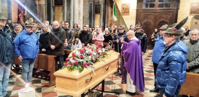 L’ultimo saluto all’alpino Eugenio Filippetto