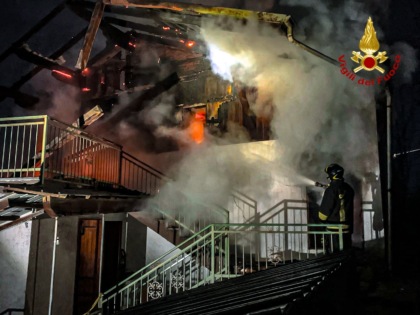 Incendio in un’abitazione a Coassolo: un uomo ustionato