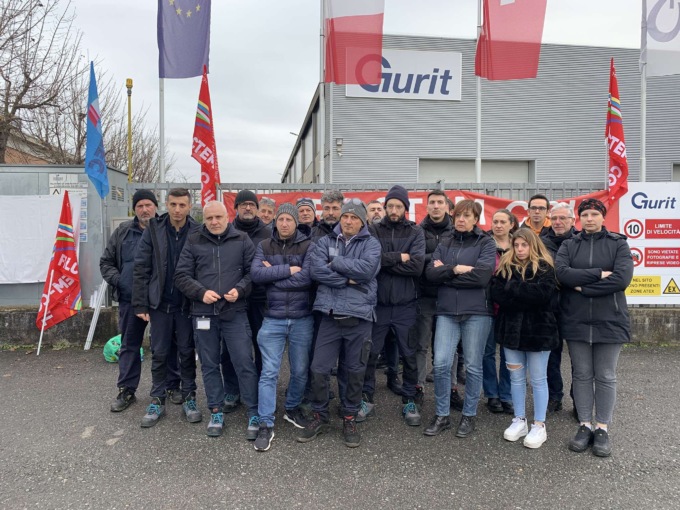 Caso Gurit: sindacati e lavoratori in lotta aperta contro la chiusura