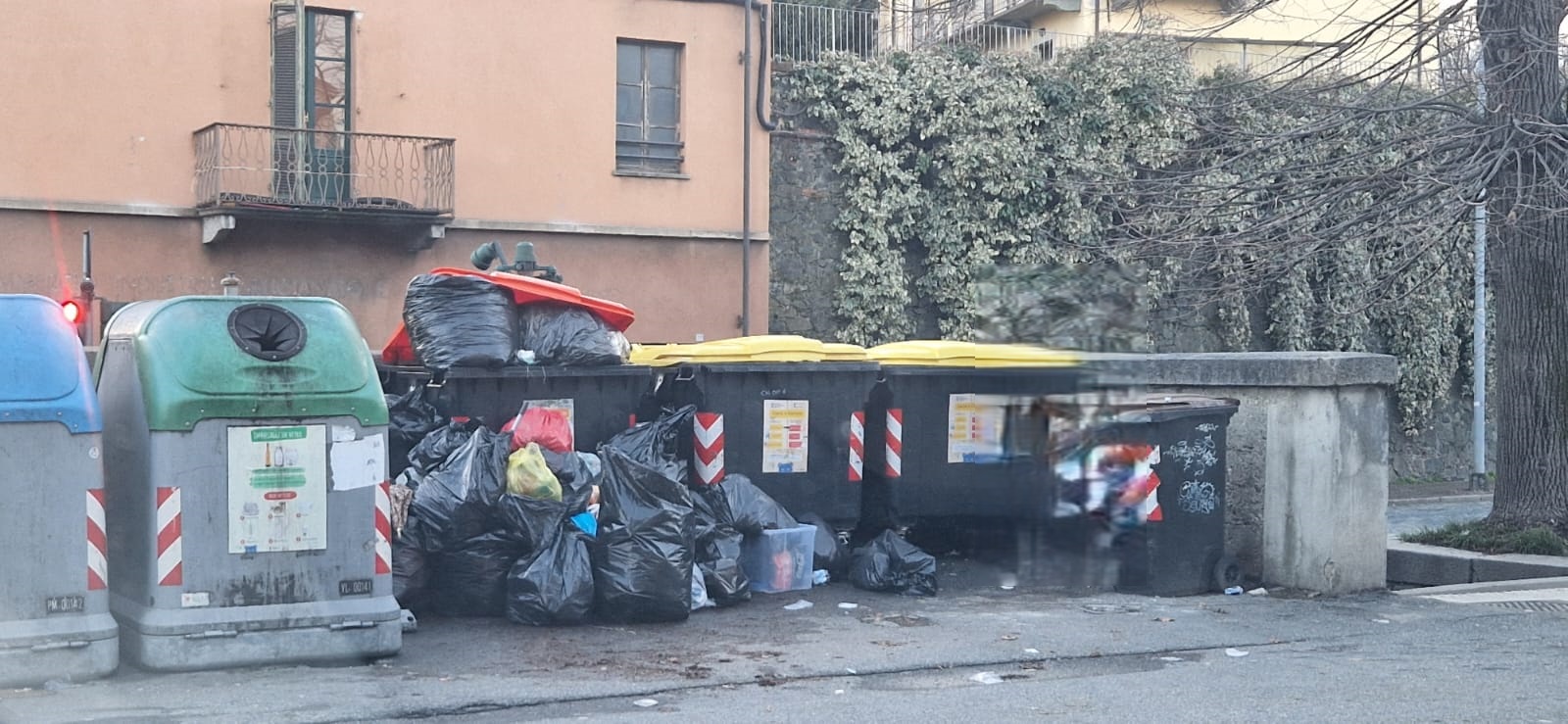 De Stefanoの提案、Ivrea駅の化学浴室