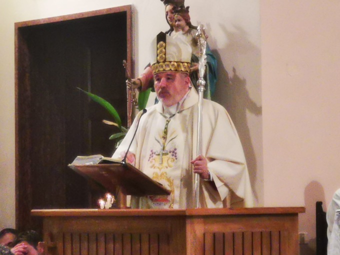 Il vescovo di Ivrea: «Grazie, Papa Francesco». Giovedì la messa di suffragio in Cattedrale