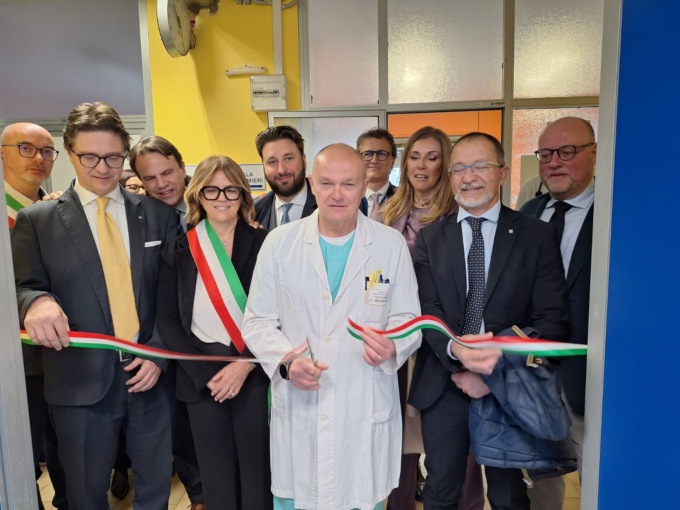 All’ospedale di Ciriè inaugurati terapia semintensiva e laboratorio all’avanguardia