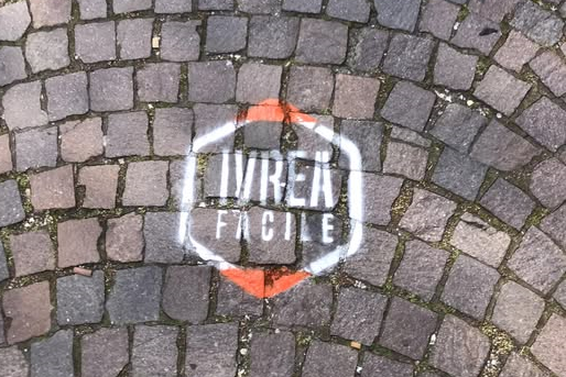 Ivrea Easy  il progetto di mobilità sostenibile e gli stencils in città