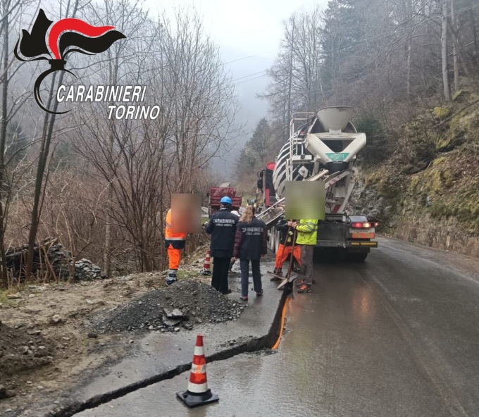 Cantiere stradale irregolare a Ronco Canavese: attività sospesa e titolare denunciato