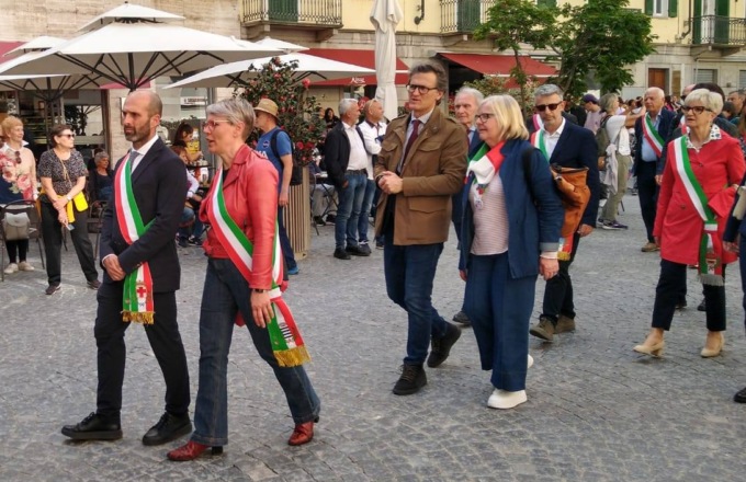 “Un bel tacer non fu mai scritto” continua la polemica sul 25 Aprile a Lace