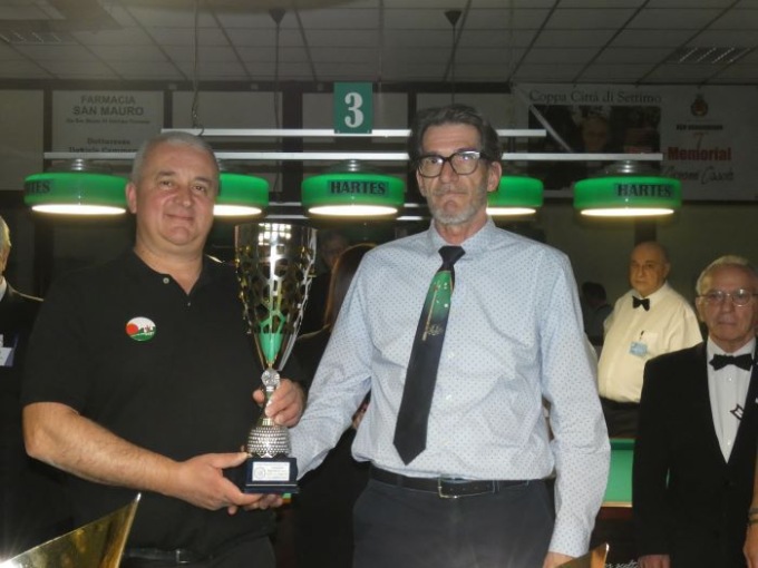 De Costanzo è campione regionale di biliardo nella categoria “5 birilli”