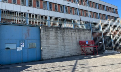Protesta al carcere di Ivrea: detenuti sul tetto chiedono di parlare con un magistrato