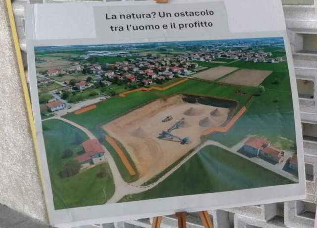 Cava a San Bernardo, scontro in Commissione